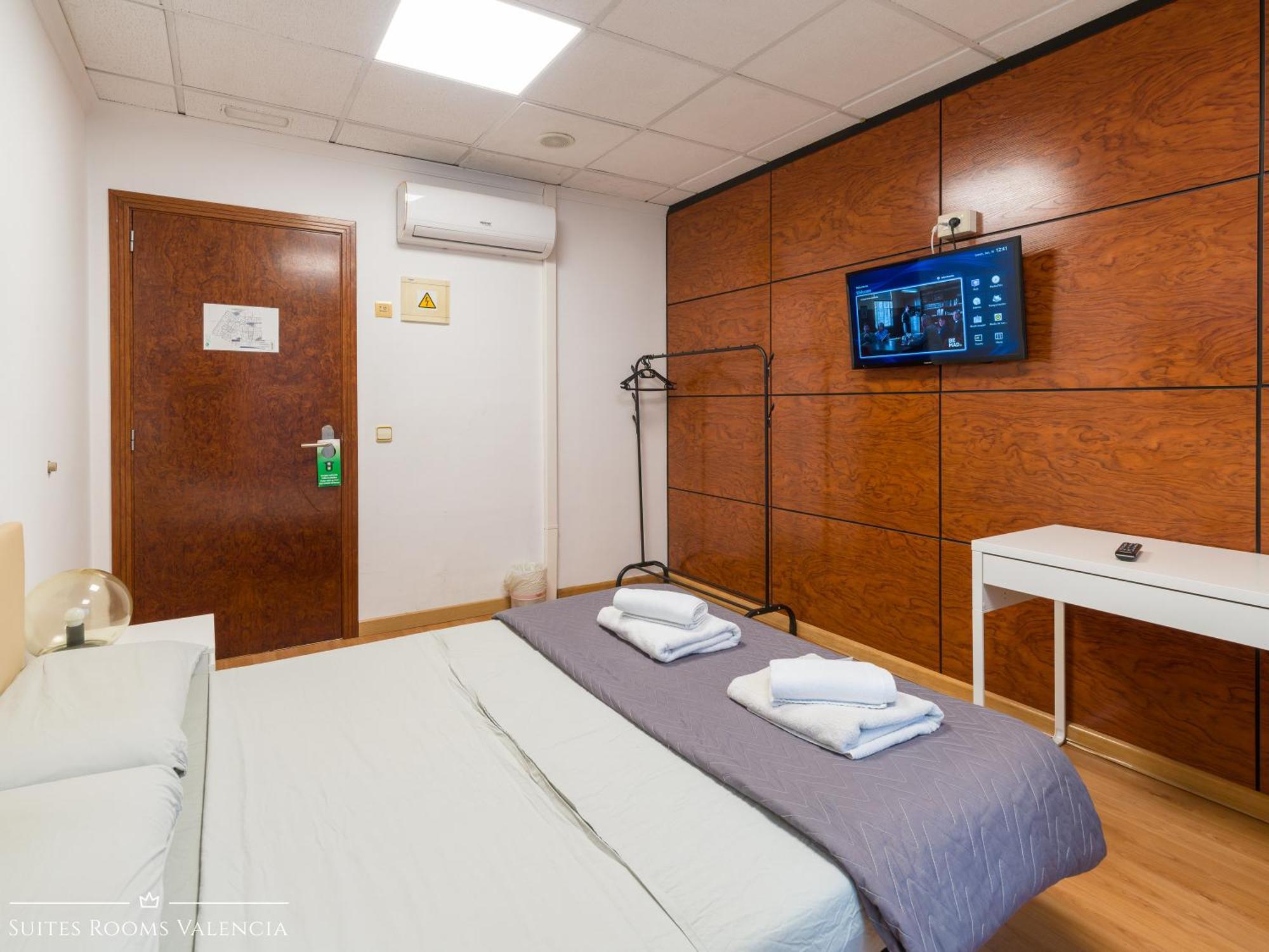 Guest house Suites Rooms Valencia 2*