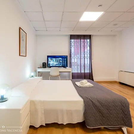 Suites Rooms Valencia Exterior photo